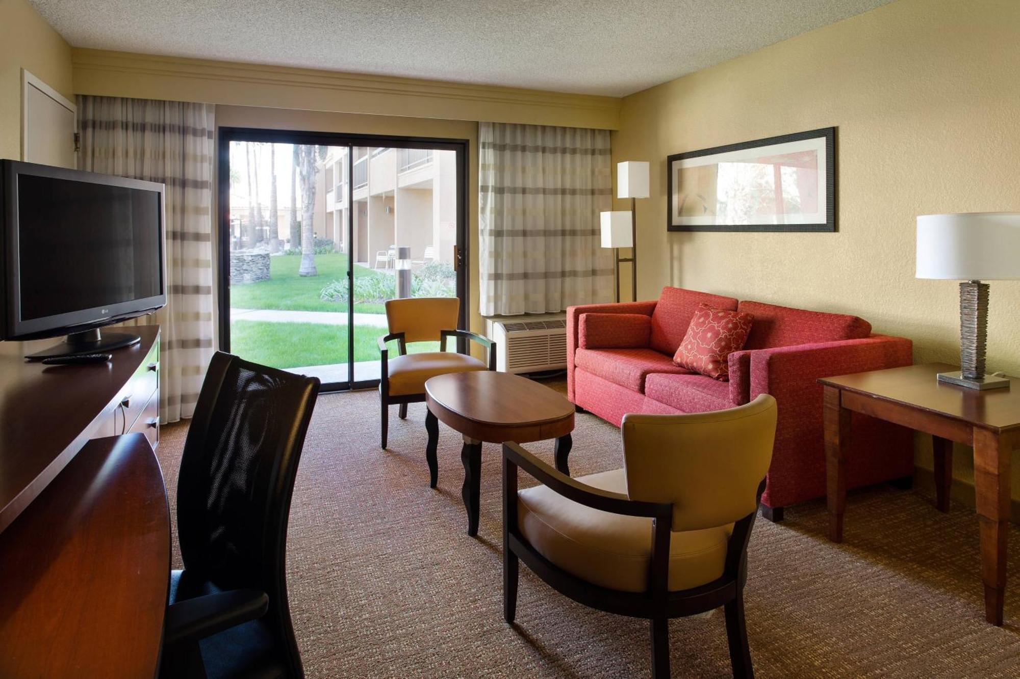 Courtyard Anaheim Buena Park Hotel Екстериор снимка