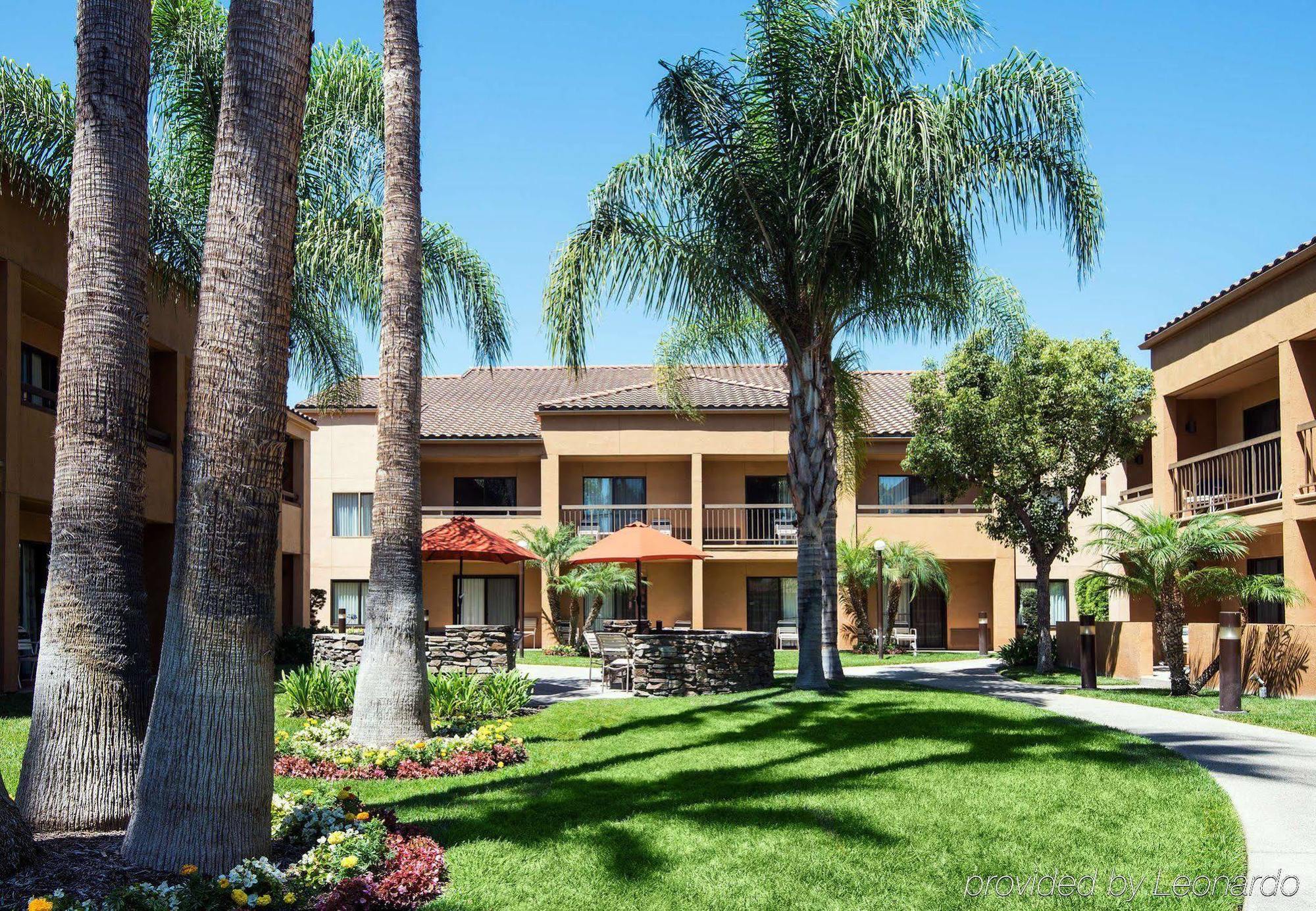 Courtyard Anaheim Buena Park Hotel Екстериор снимка